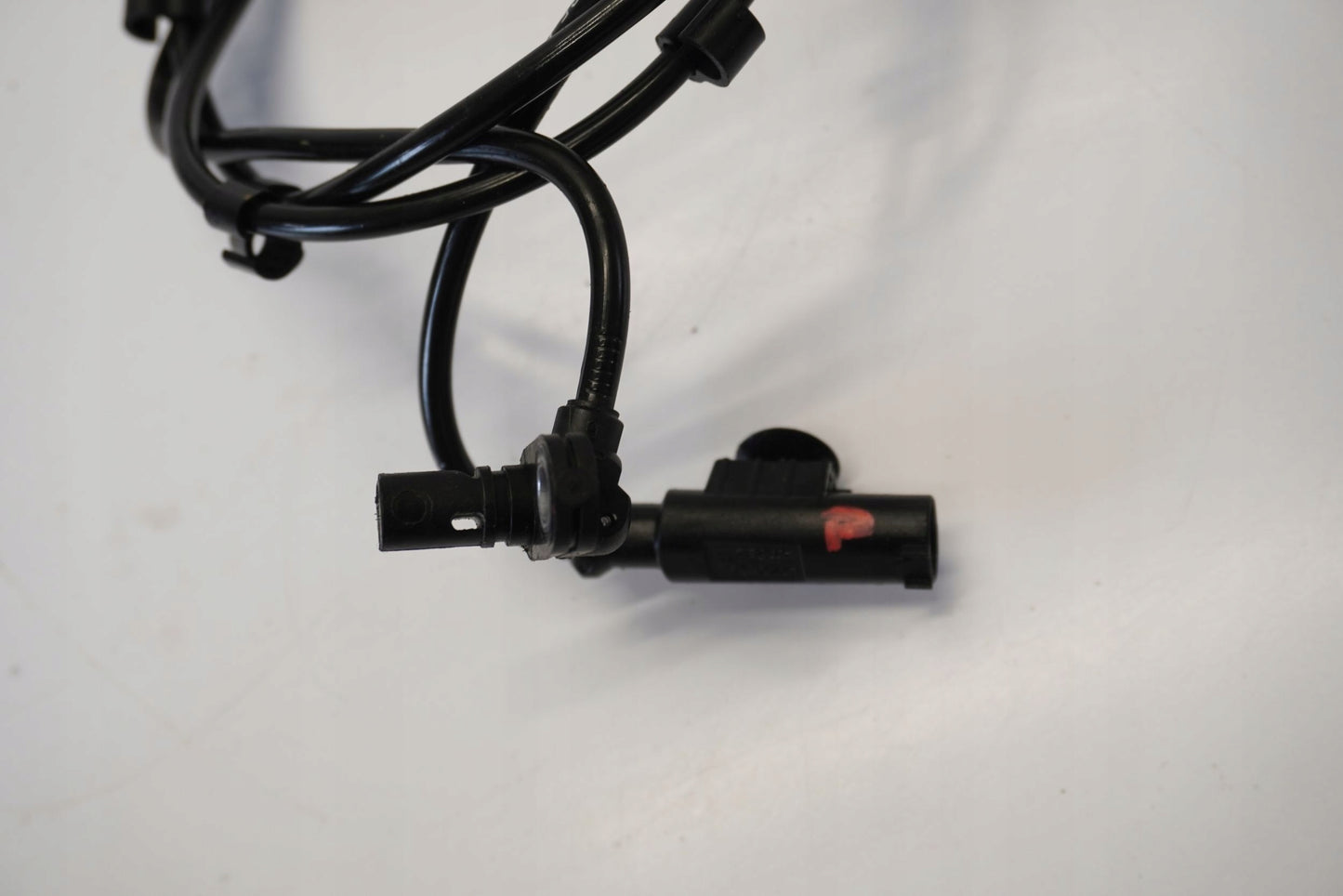DUCATI MONSTER 821 18-20 ABS Sensor vorne 8