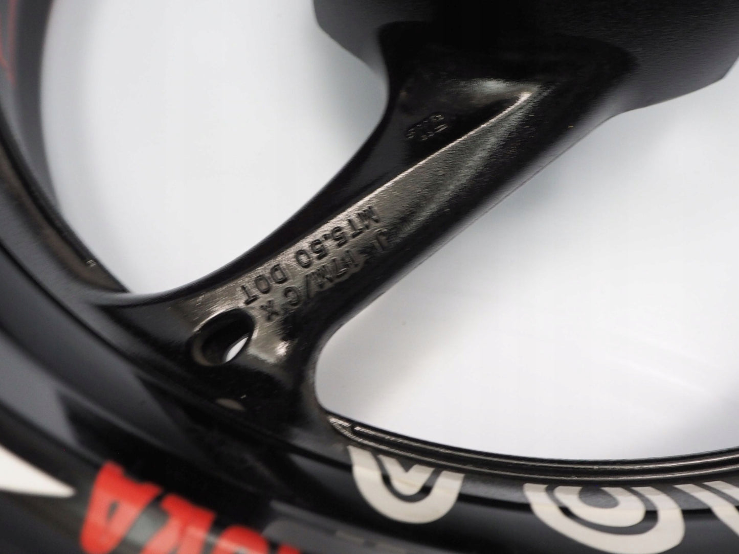 SUZUKI GSX-R 600 750 K8 K9 L0 Felge hinten Wheel Hinterrad 9