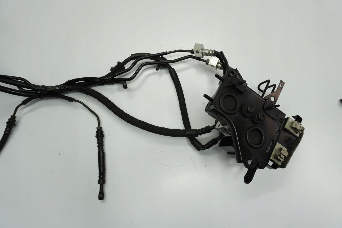 YAMAHA MT-07 18-20 ABS Pumpe Druckmodulator 9