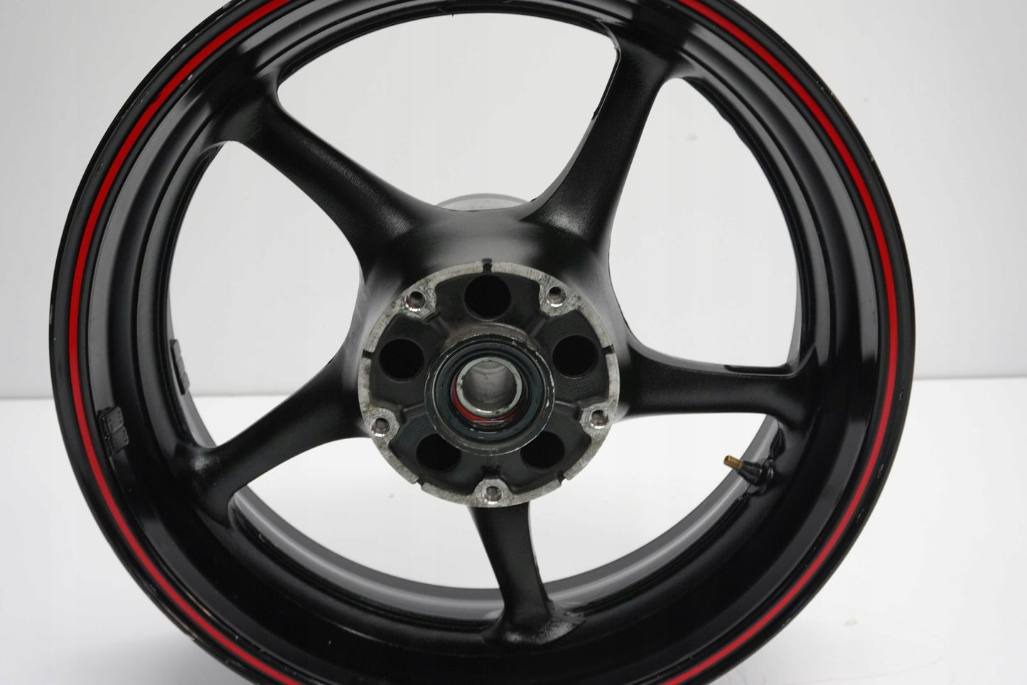 YAMAHA YZF-R6 RJ11 06-07 Felge hinten Wheel Hinterrad 10