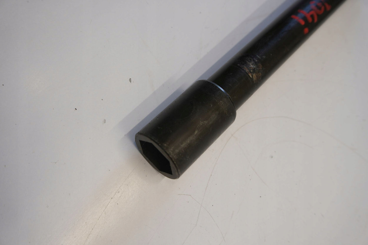 YAMAHA YZF-R6 RJ11 06-07 Vorderachse Achse vorne Radachse front axle 3