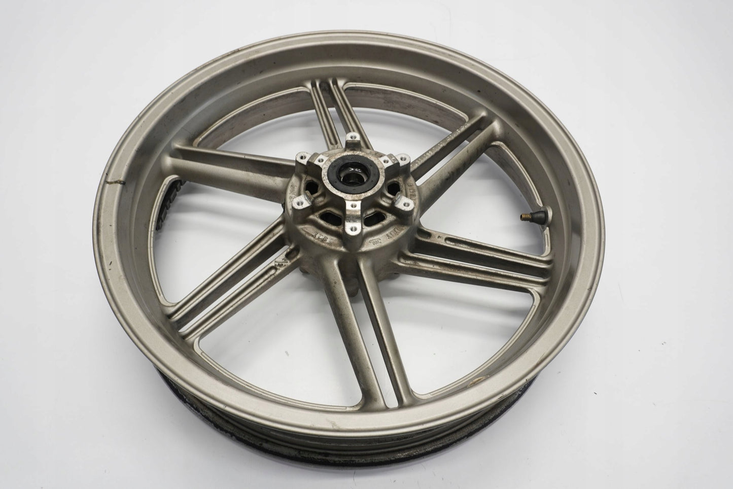 HONDA CBF 1000 SC58 06-09 Felge vorne Wheel Vorderrad 10