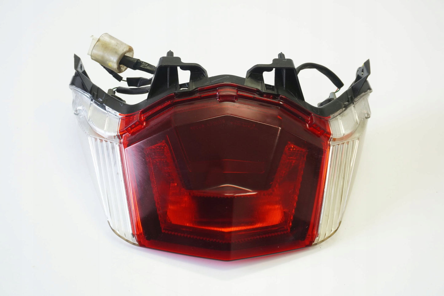 HONDA NSS 125 FORZA 14-17 Rücklicht 8