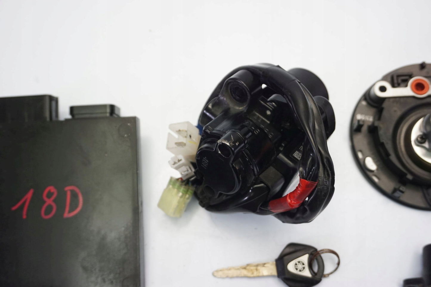 YAMAHA MT-10 16-21 Schlosssatz Zündschloss Lock Set 16