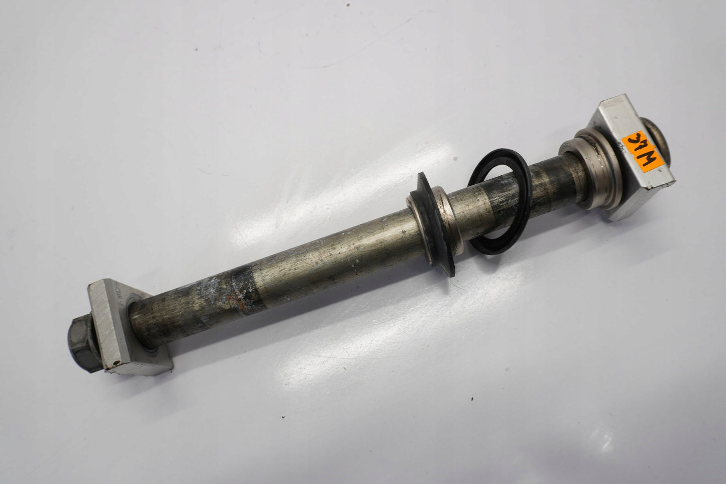 YAMAHA YZF-R1 RN19 07-08 Hinterachse Achse hinten Radachse rear axle 6
