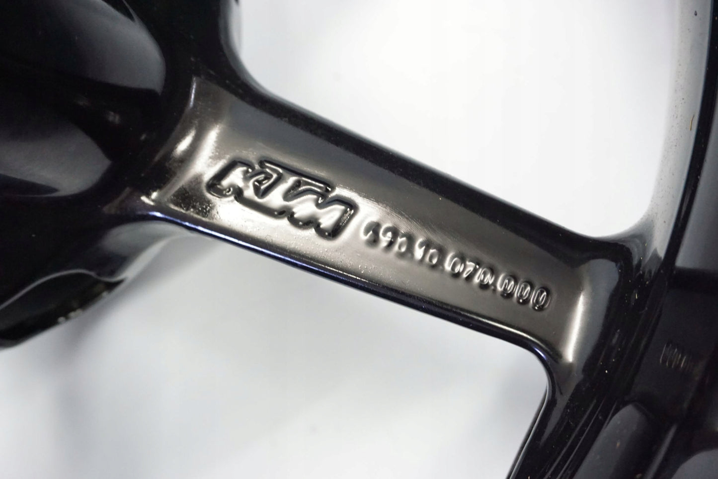 KTM 1190 RC8 08-10 Felge hinten Wheel Hinterrad 13