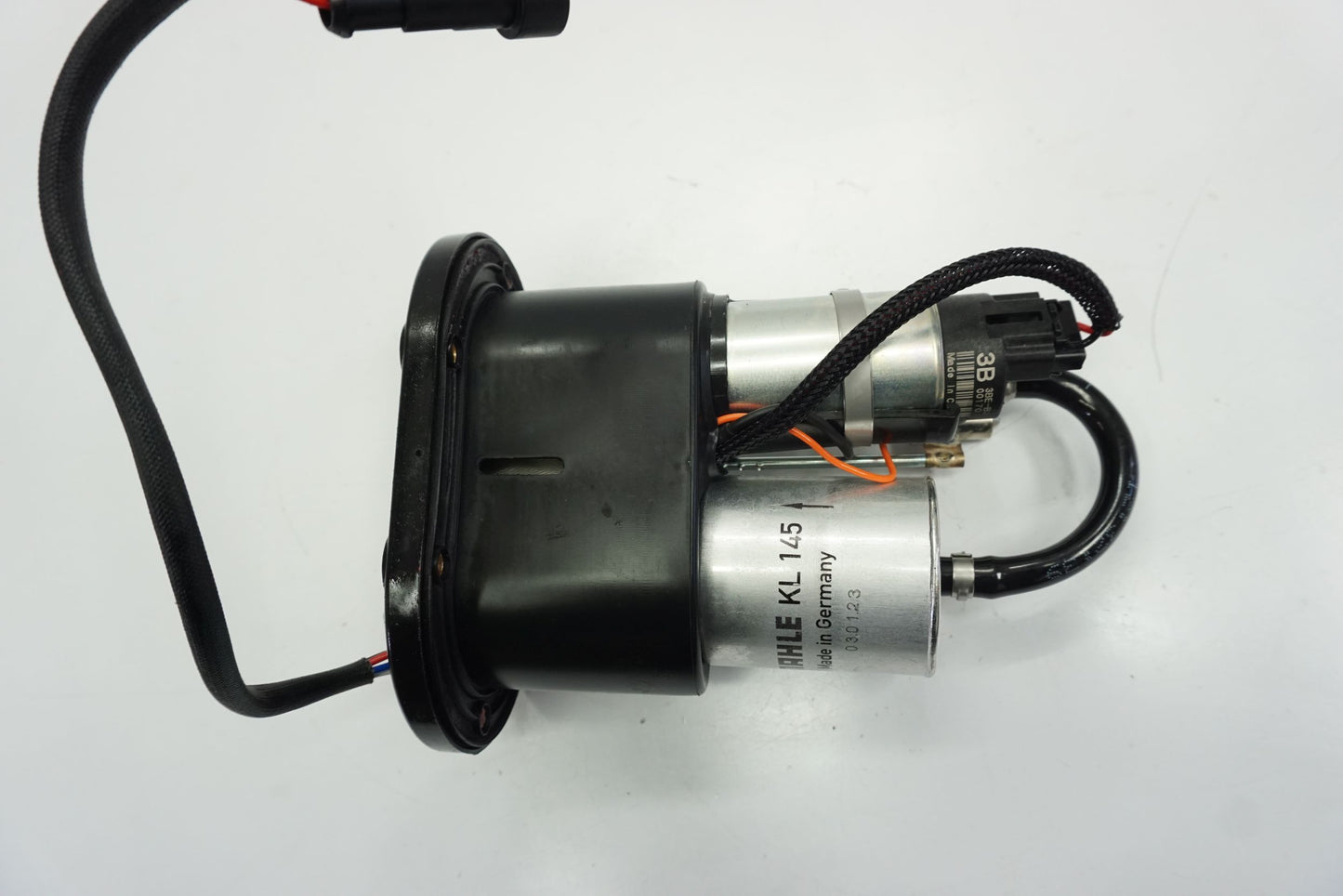 APRILIA TUONO V4 1100 FACTORY 19- Benzinpumpe Kraftstoffpumpe Fuel Pump 8