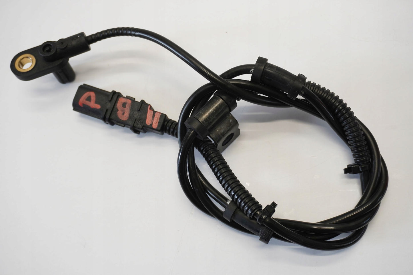 HONDA X-ADV 750 17- ABS Sensor vorne 6