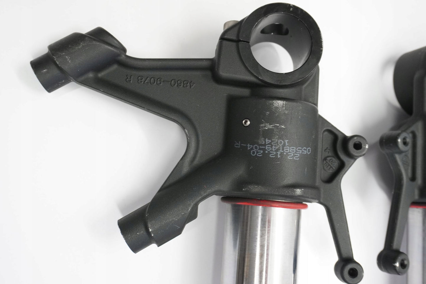 KTM 890 DUKE R 20- Gabel Gabelholme Fork 16