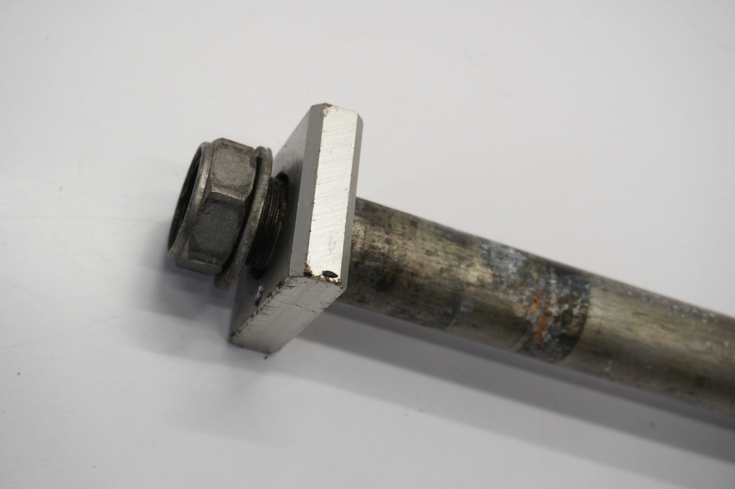 YAMAHA YZF-R1 RN19 07-08 Hinterachse Achse hinten Radachse rear axle 2