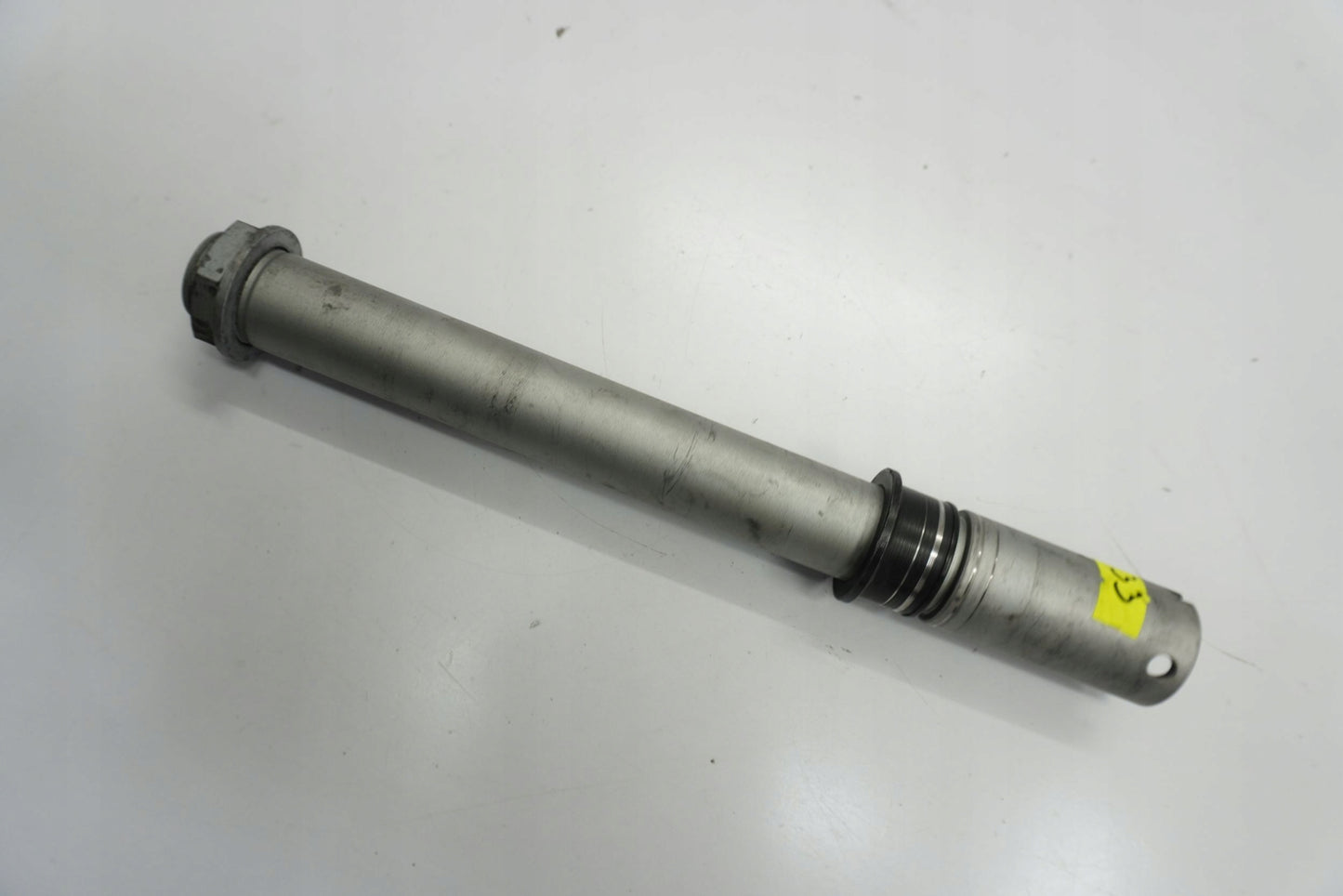 APRILIA SHIVER 900 17- Vorderachse Achse vorne Radachse front axle 5