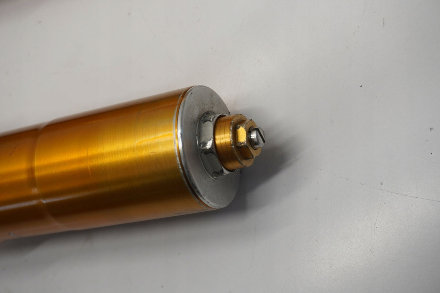 YAMAHA YZF-R1 RN19 07-08 Gabel Gabelholme Fork 5