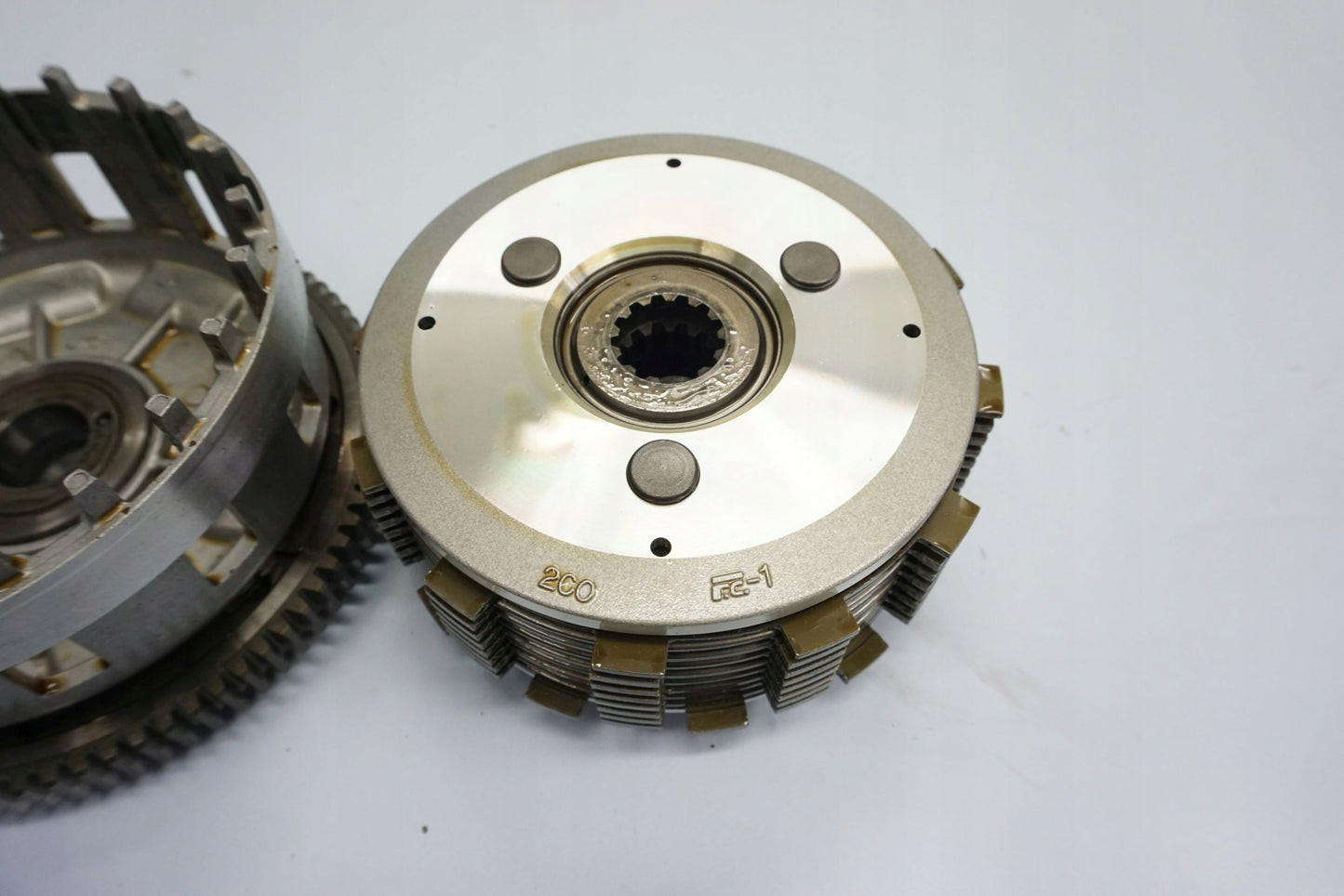 YAMAHA YZF-R6 RJ11 06-07 Kupplung Kupplungskorb Clutch 8