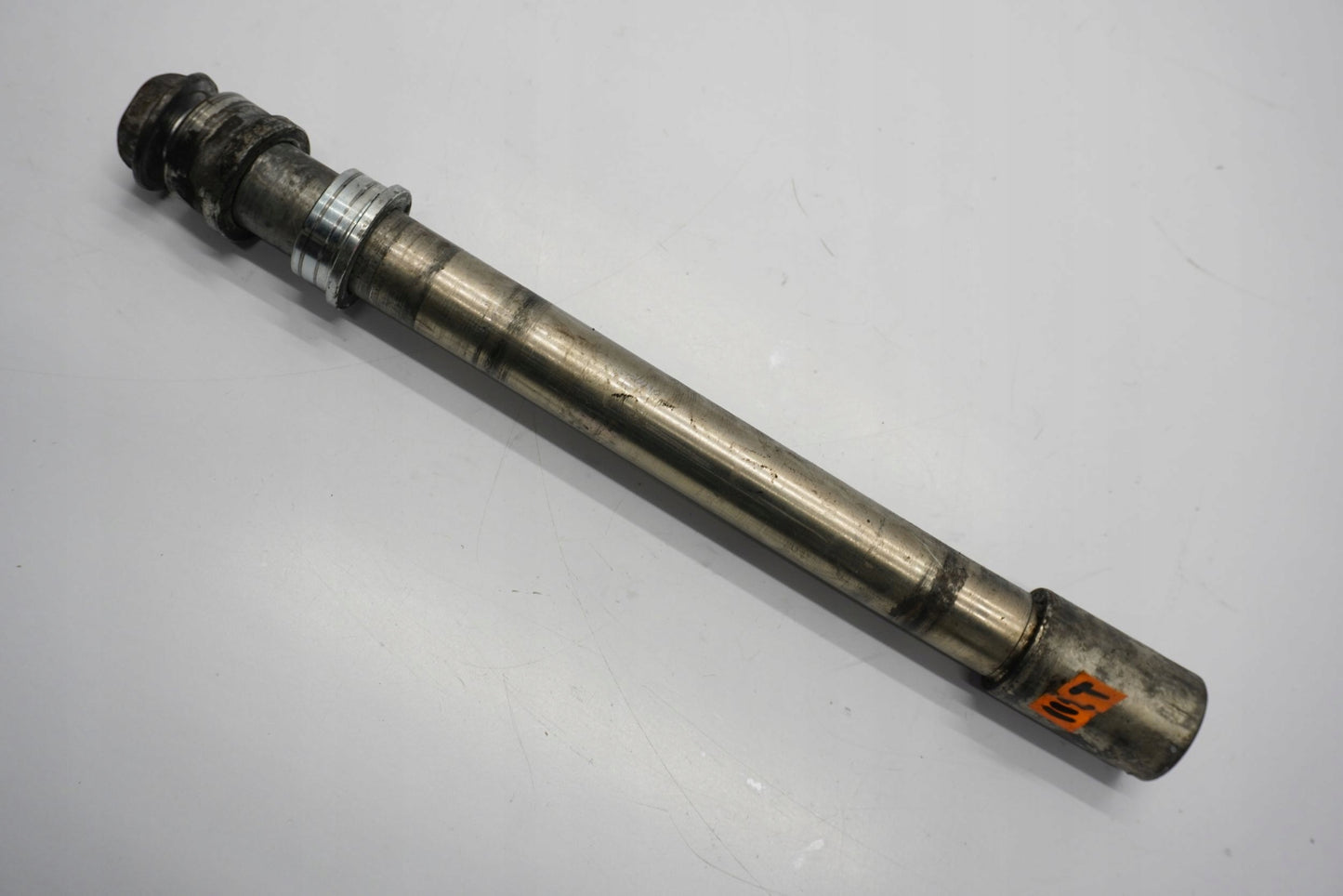 YAMAHA FJR 1300 13-15 Vorderachse Achse vorne Radachse front axle 6