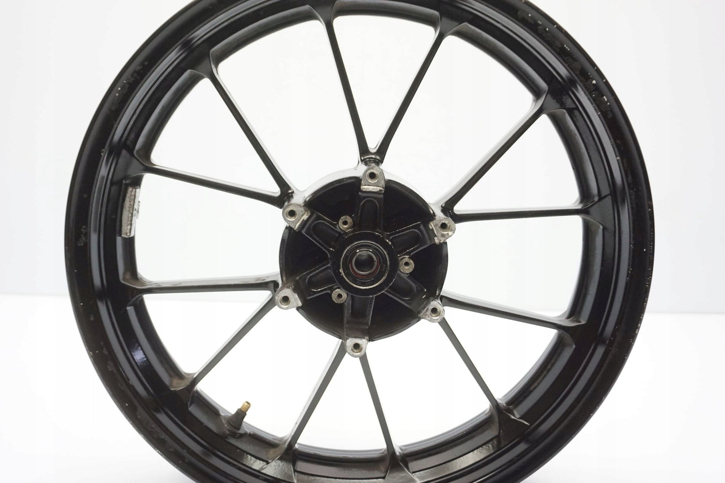 YAMAHA YZF-R 125 14-18 Felge hinten Wheel Hinterrad 10