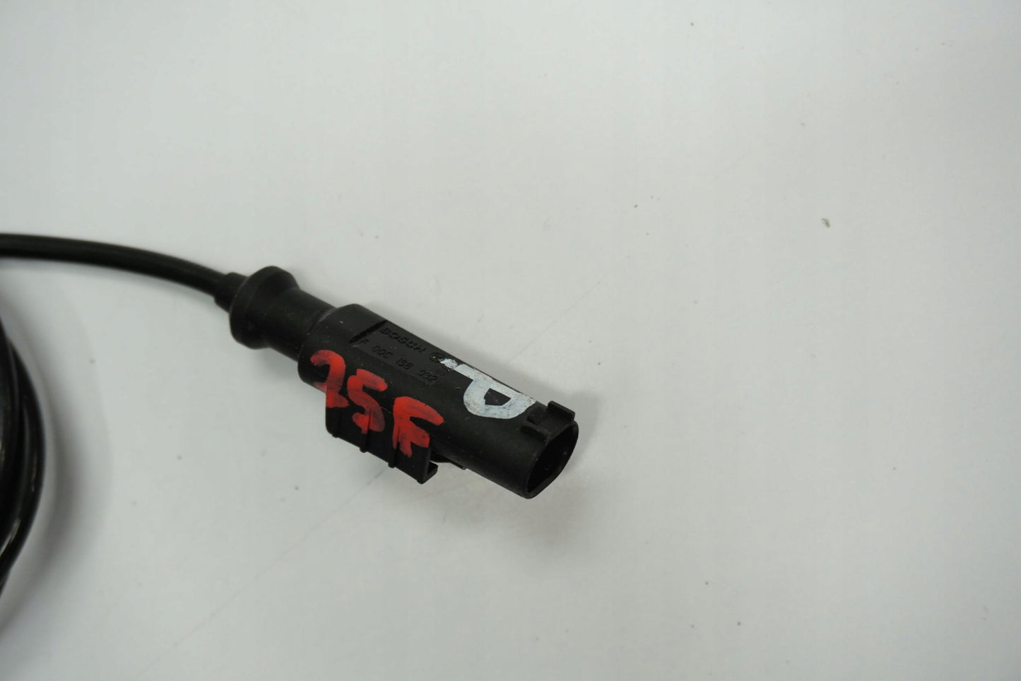 KTM 790 DUKE 18- ABS Sensor vorne 8