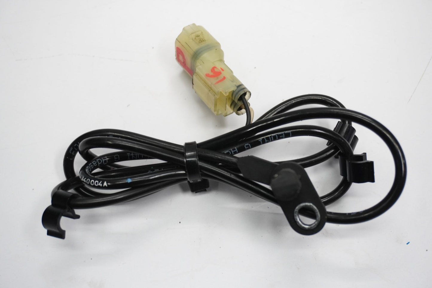 TRIUMPH TRIDENT 660 21- ABS Sensor vorne 6