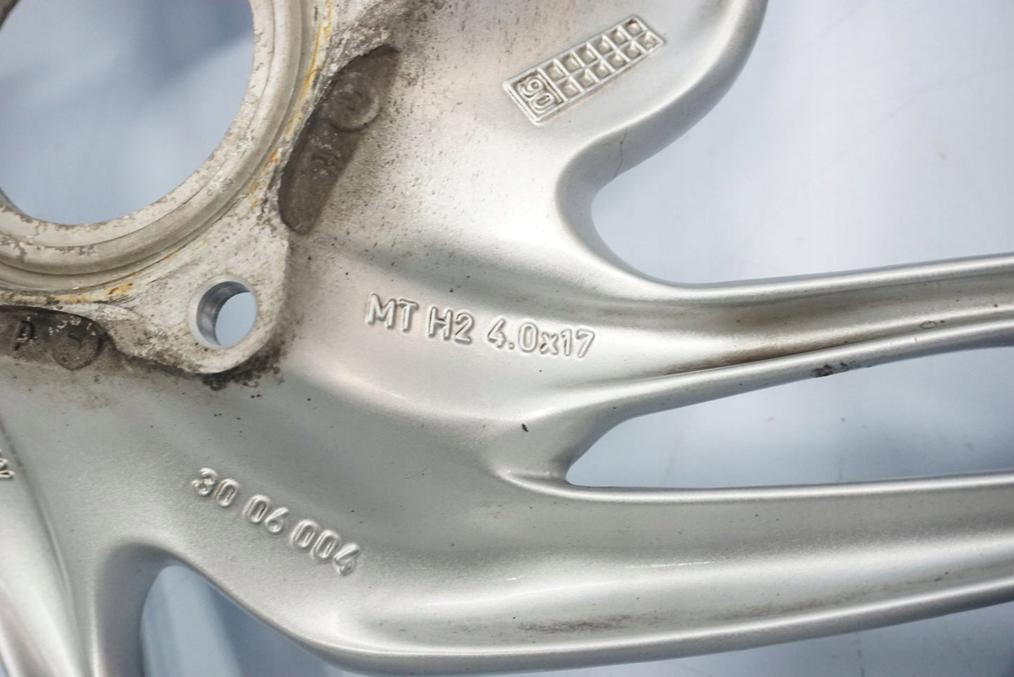 BMW R 1200 GS K25 04-07 Felge hinten Wheel Hinterrad 11