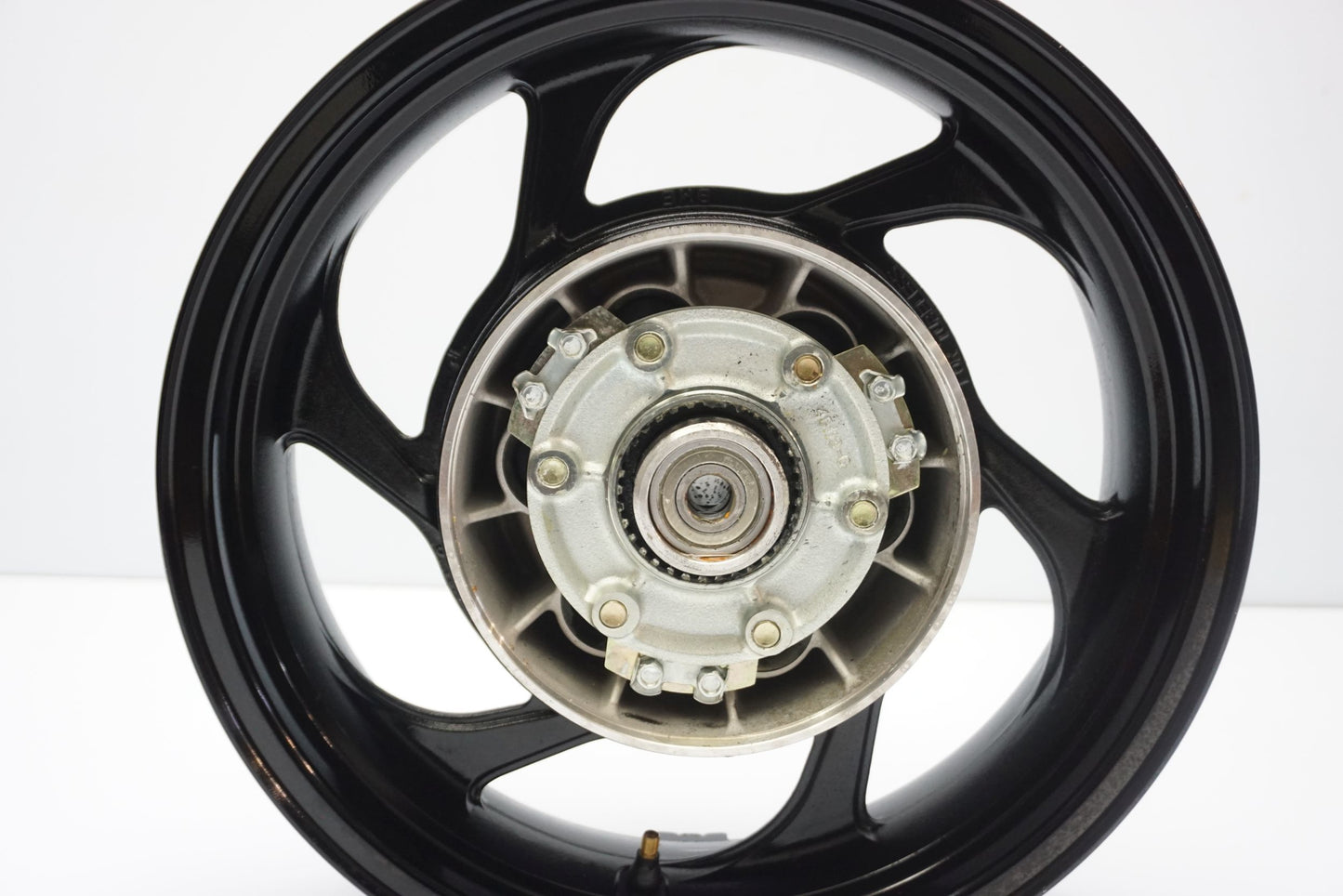 SUZUKI INTRUDER M-800 05-08 Felge hinten Wheel Hinterrad 10