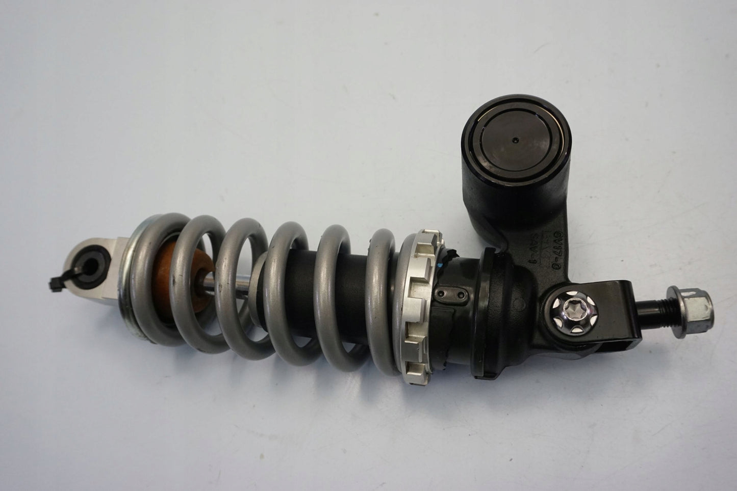 TRIUMPH STREET TRIPLE 660 S 17- Stoßdämpfer Federbein shock absorber 10