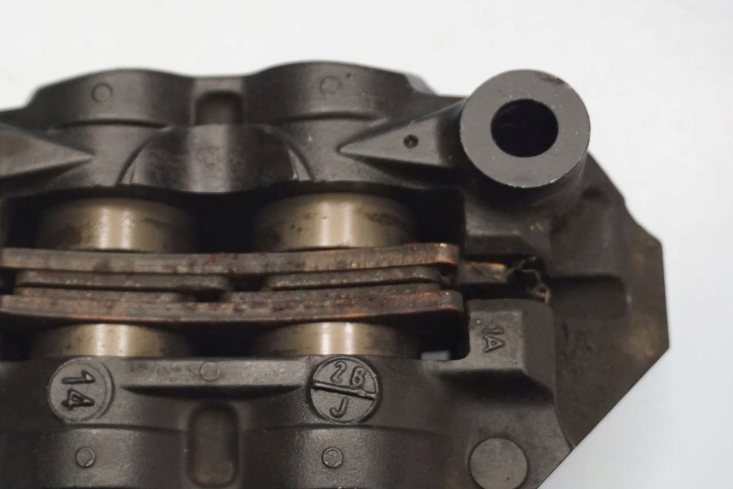 SUZUKI GSX-S 1000 F 15-20 Bremse Bremssattel Bremszange vorne links 8