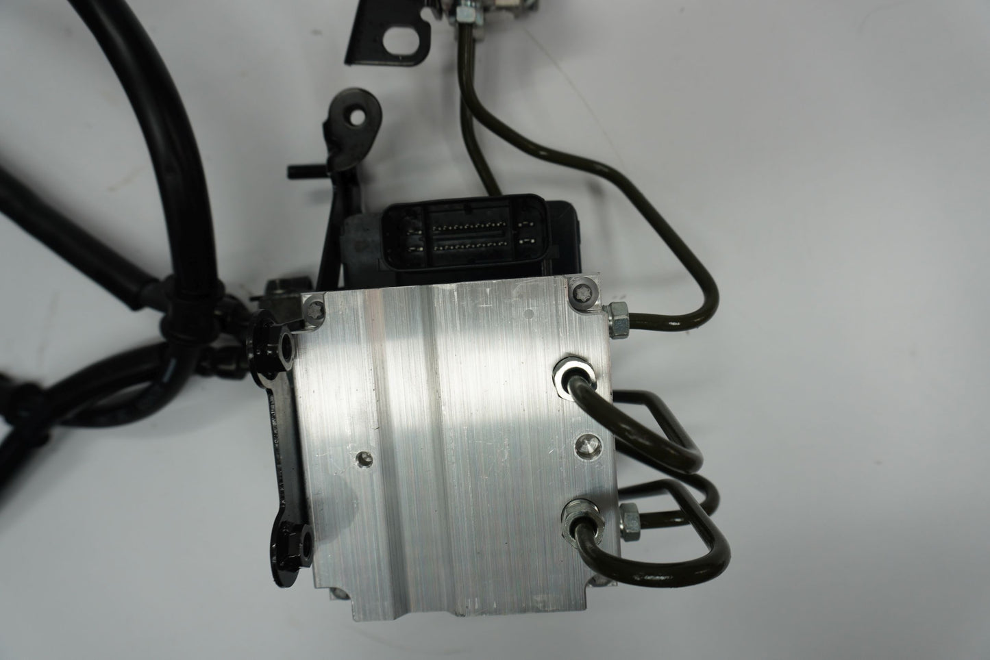 YAMAHA TRACER 9 GT + 23-24 ABS Pumpe Druckmodulator 7