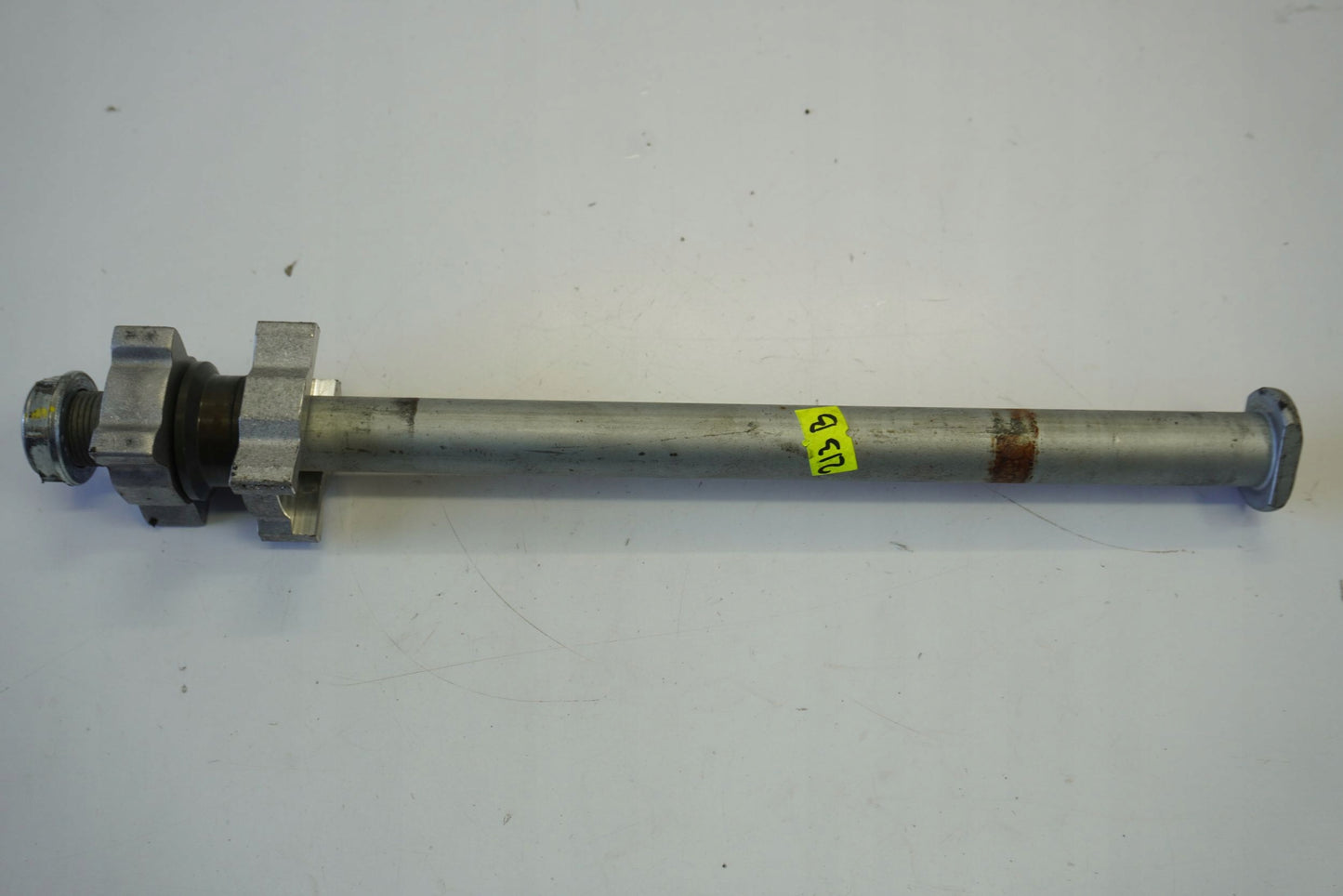 APRILIA RS 660 20- Hinterachse Achse hinten Radachse rear axle 2