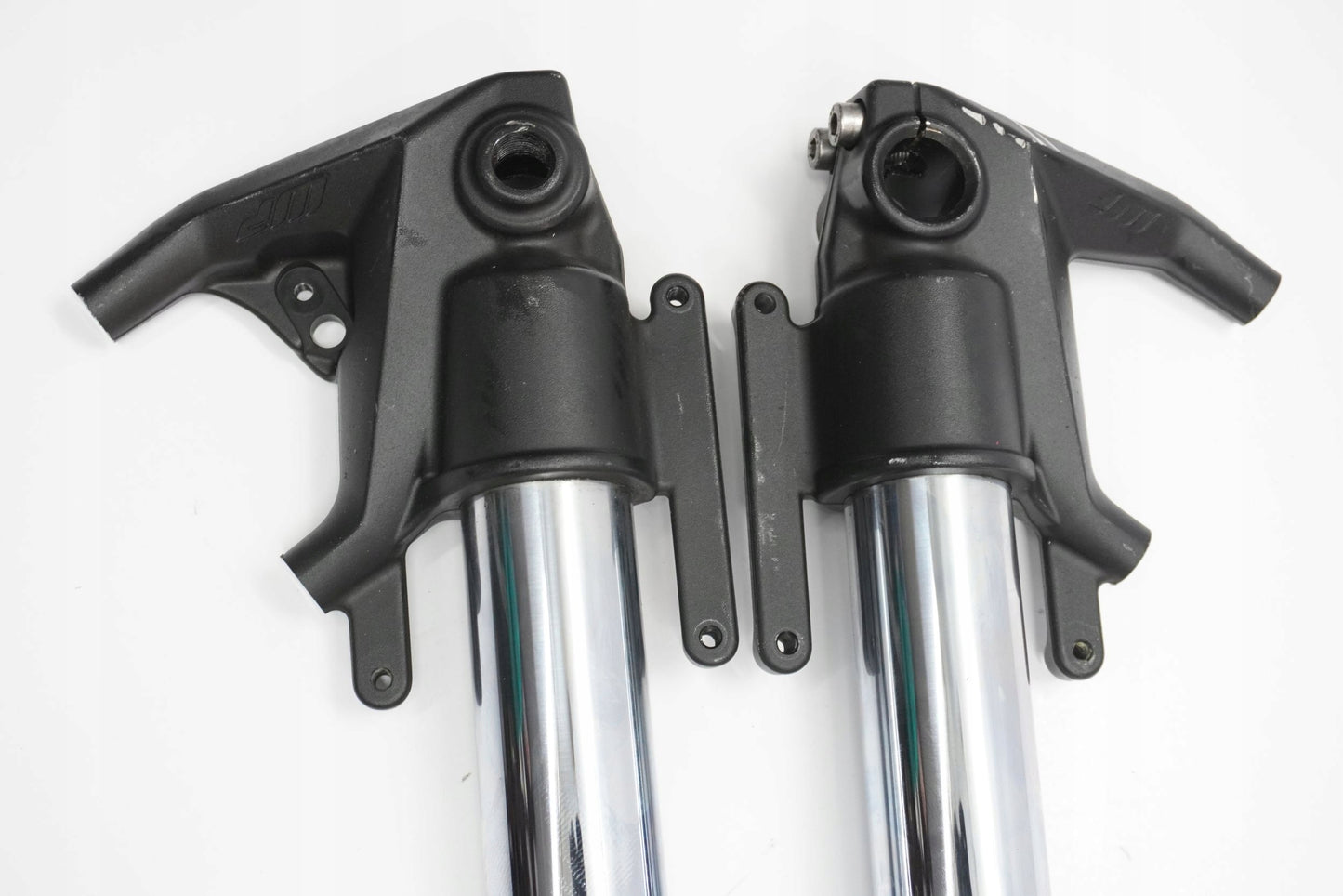 TRIUMPH TIGER EXPLORER 1200 XCX 16-17 Gabel Gabelholme Fork 10