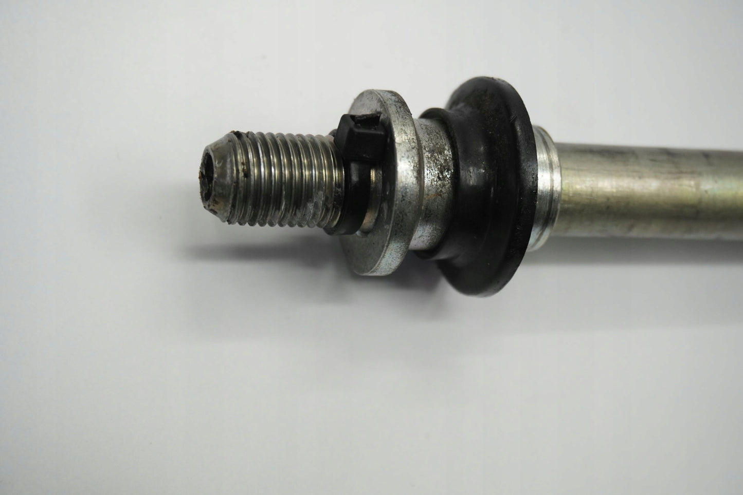 YAMAHA WR 125 R 09-14 Vorderachse Achse vorne Radachse front axle 7