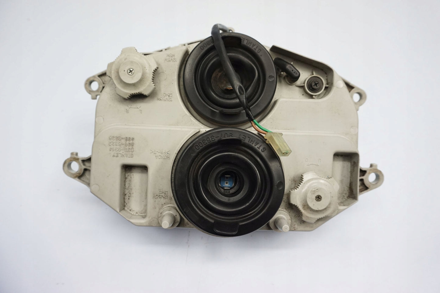 HONDA CBR 1100 XX 96-06 Scheinwerfer Headlight 13