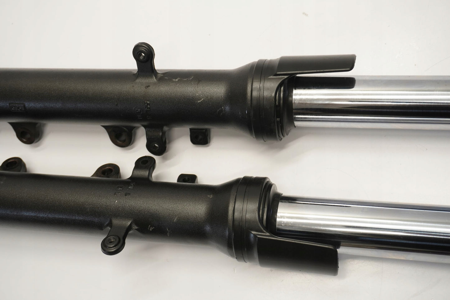 YAMAHA YZF-R6 RJ05 RJ09 03-05 Gabel Gabelholme Fork 4