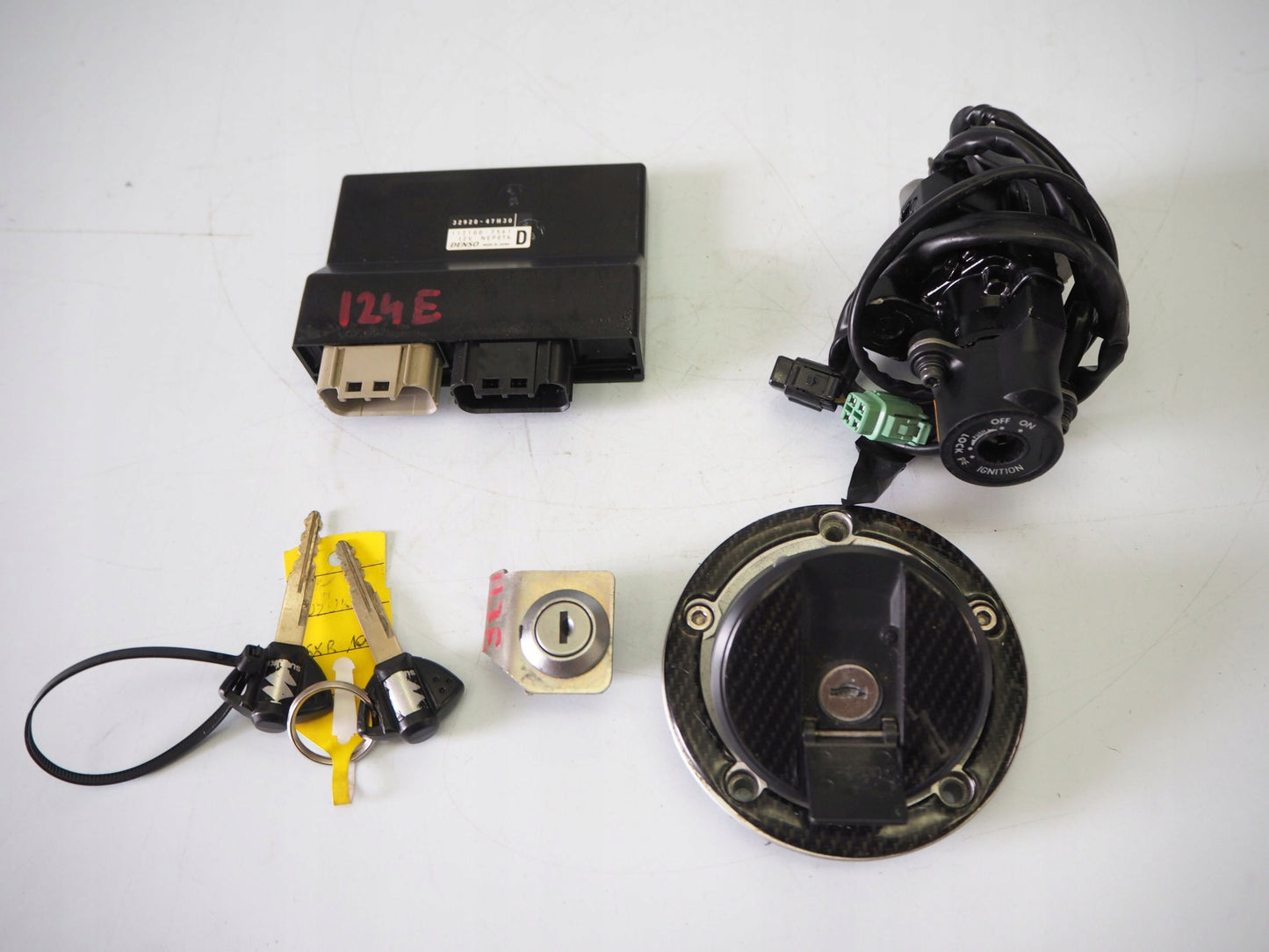 SUZUKI GSX-R 1000 K9-L6 Schlosssatz Zündschloss Lock Set 16