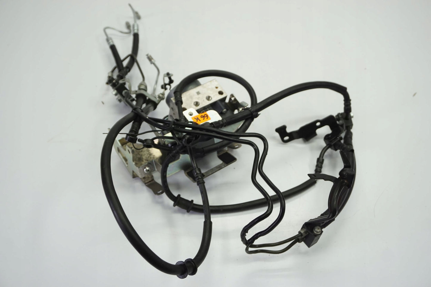 YAMAHA FZ8 10-15 ABS Pumpe Druckmodulator 8