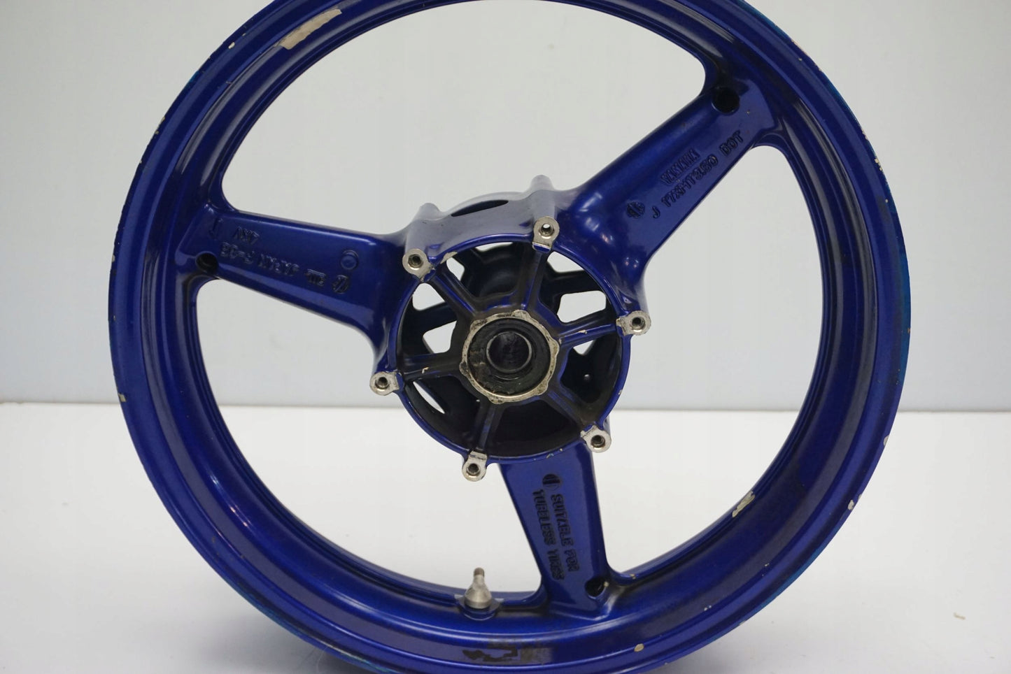 YAMAHA YZF-R6 RJ01 RJ03 99-02 Felge vorne Wheel Vorderrad 2
