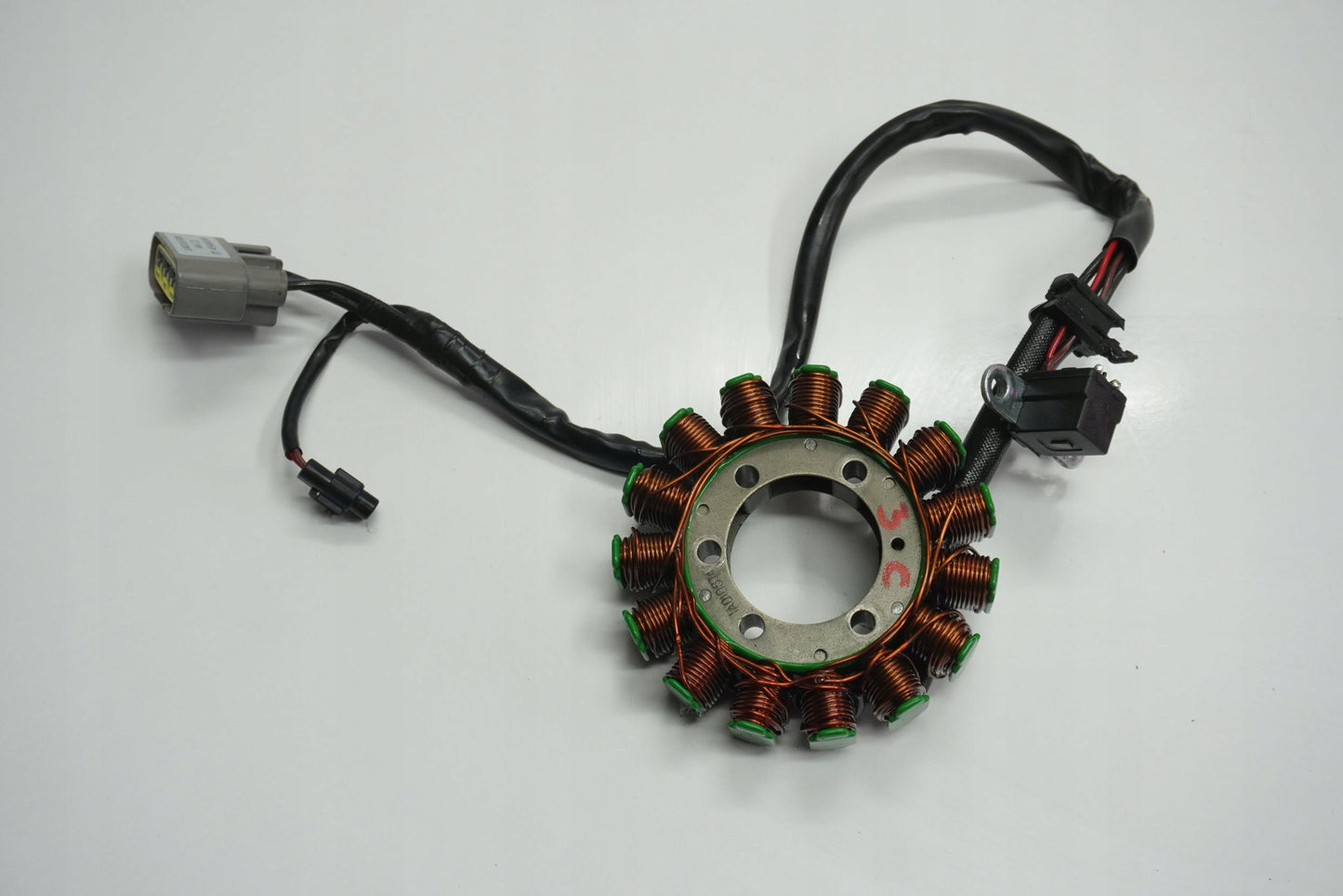 APRILIA TUONO V4 1000 11-16 Lichtmaschine Stator Generator Lima Alternator 2