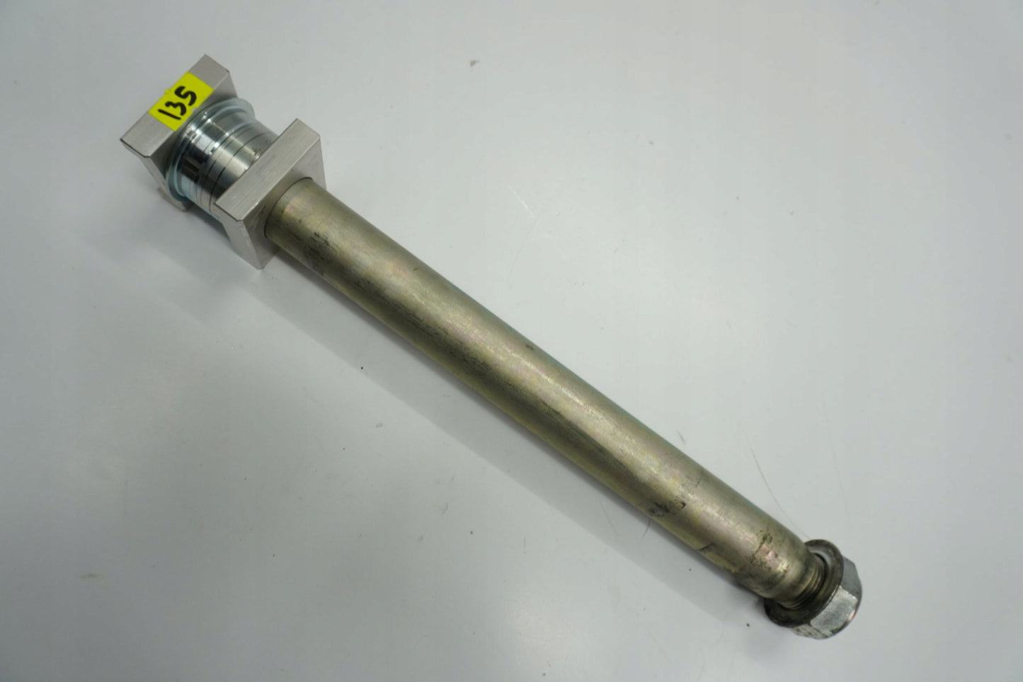 YAMAHA TRACER 9 GT + 23-24 Hinterachse Achse hinten Radachse rear axle 7