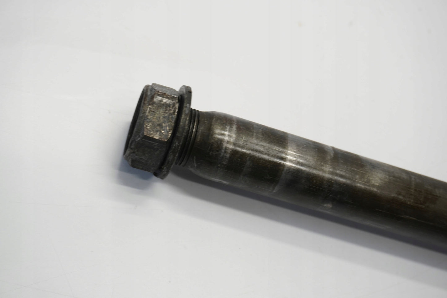 YAMAHA TDM 900 02-12 Hinterachse Achse hinten Radachse rear axle 6