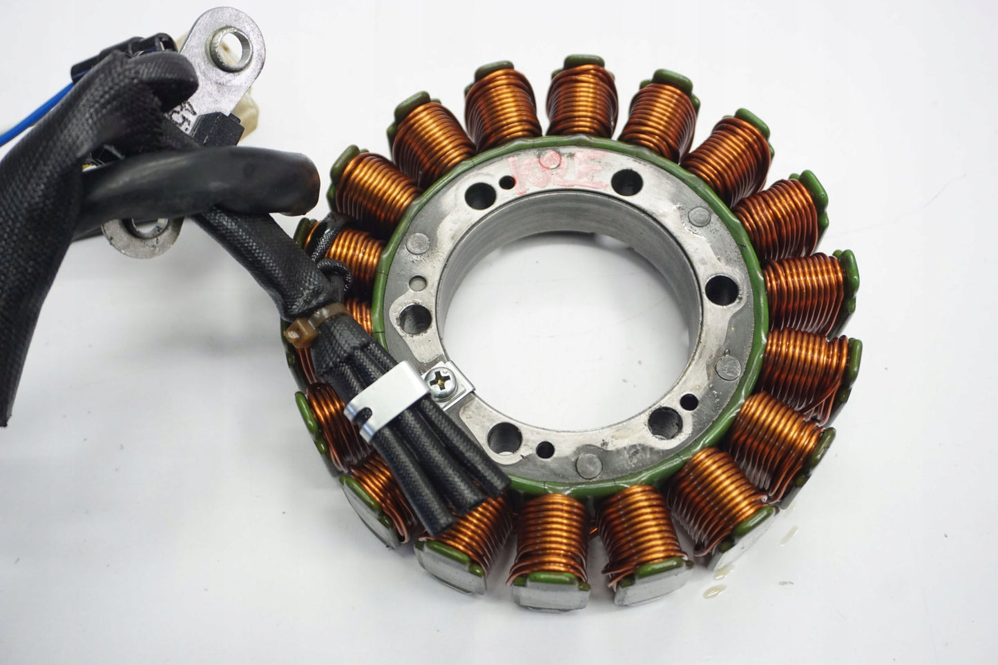 APRILIA SL 750 SHIVER 07-16 Lichtmaschine Stator Generator Lima Alternator 8