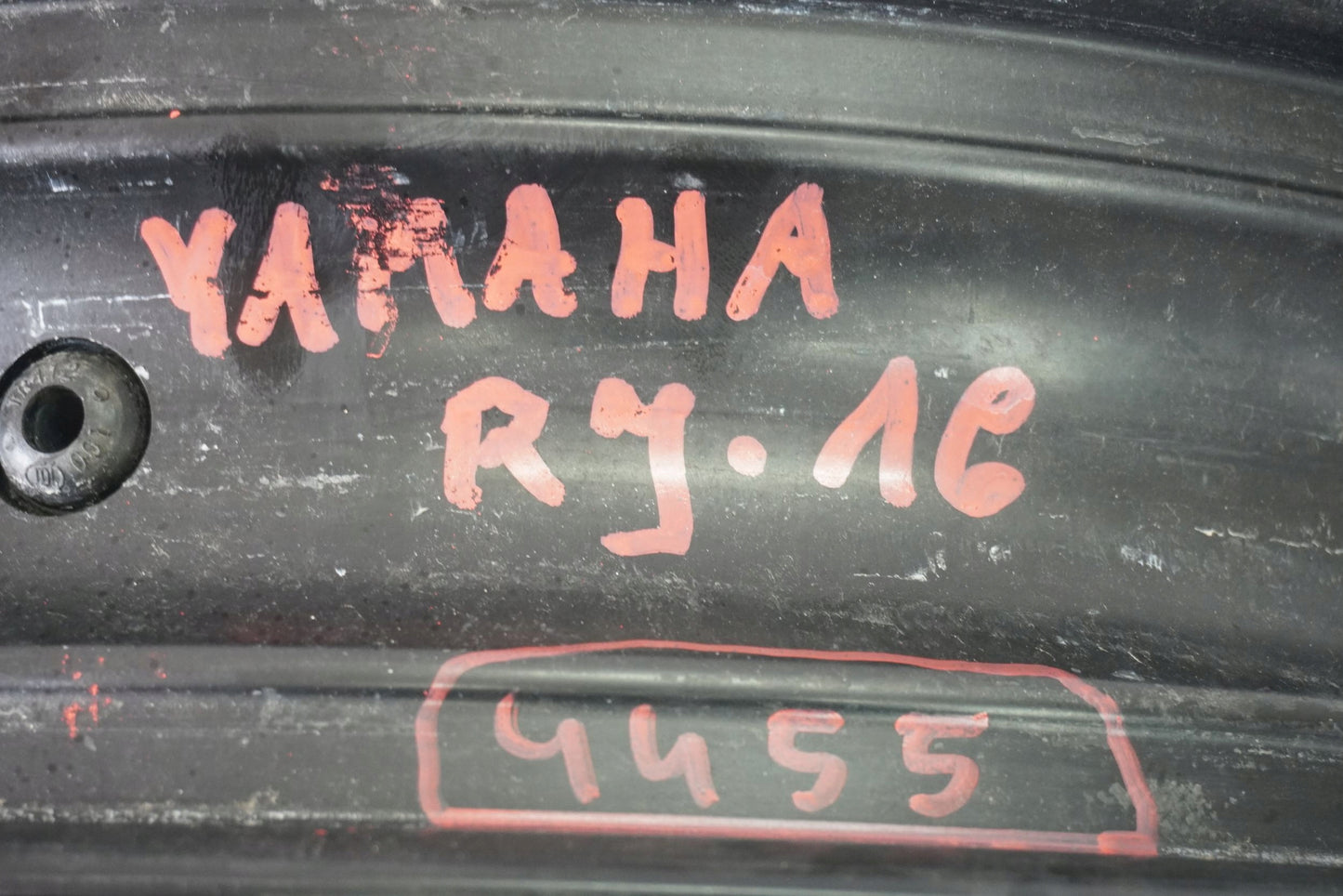 YAMAHA YZF-R6 RJ15 08-15 Felge vorne Wheel Vorderrad 2