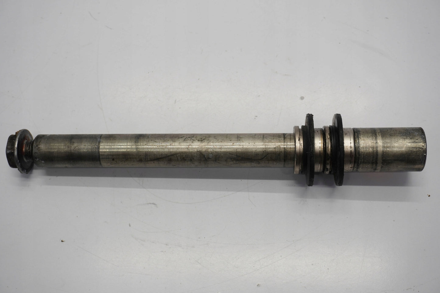 YAMAHA YZF-R1 RN19 07-08 Vorderachse Achse vorne Radachse front axle 6