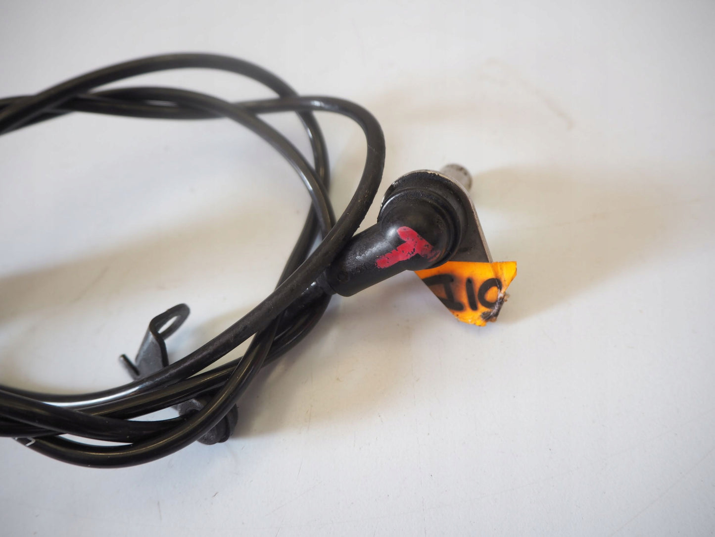 TRIUMPH SPEED TRIPLE 1050 11-16 ABS Sensor hinten 8