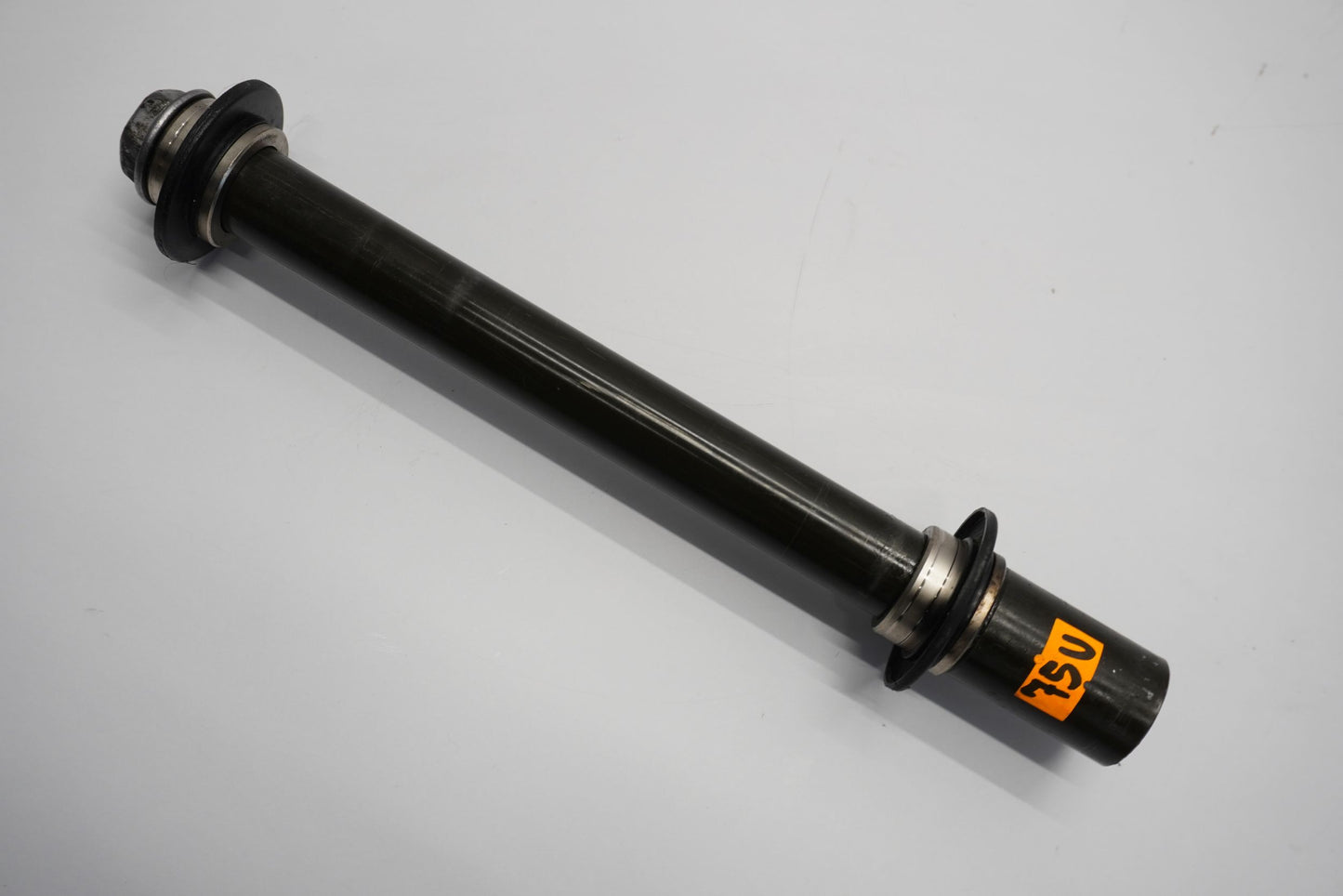 YAMAHA YZF-R6 RJ05 RJ09 03-05 Vorderachse Achse vorne Radachse front axle 5