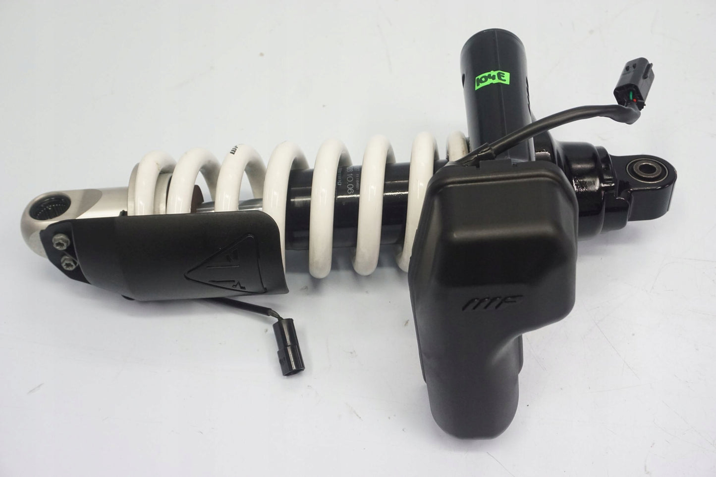 TRIUMPH TIGER 1200 XRT 16-17 Stoßdämpfer Federbein shock absorber 9