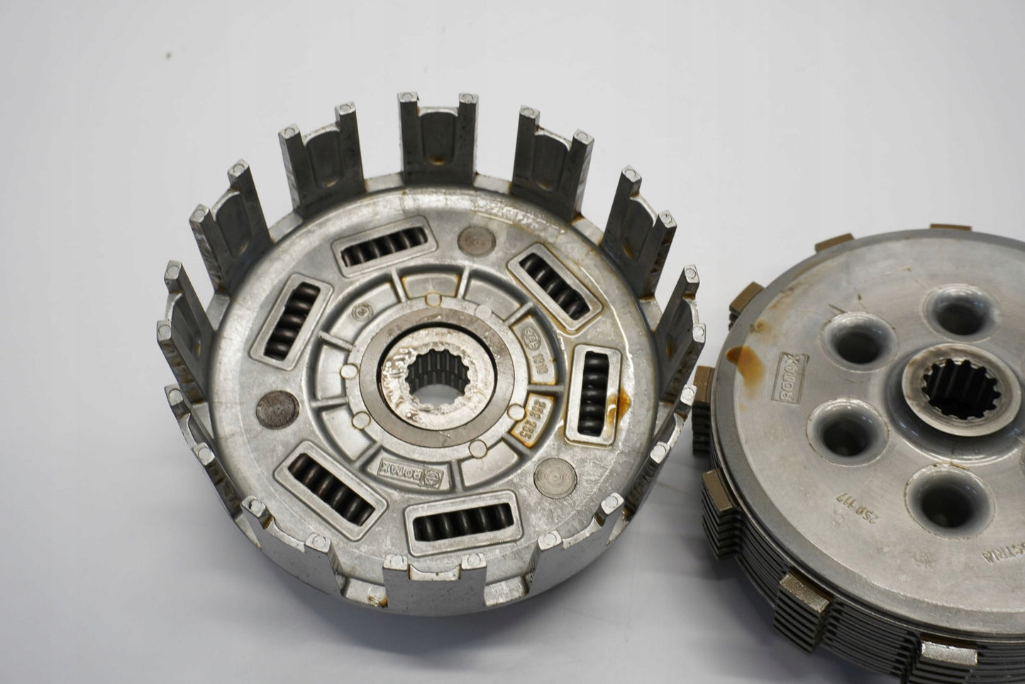 BMW F 650 GS 00-07 Kupplung Kupplungskorb Clutch 9