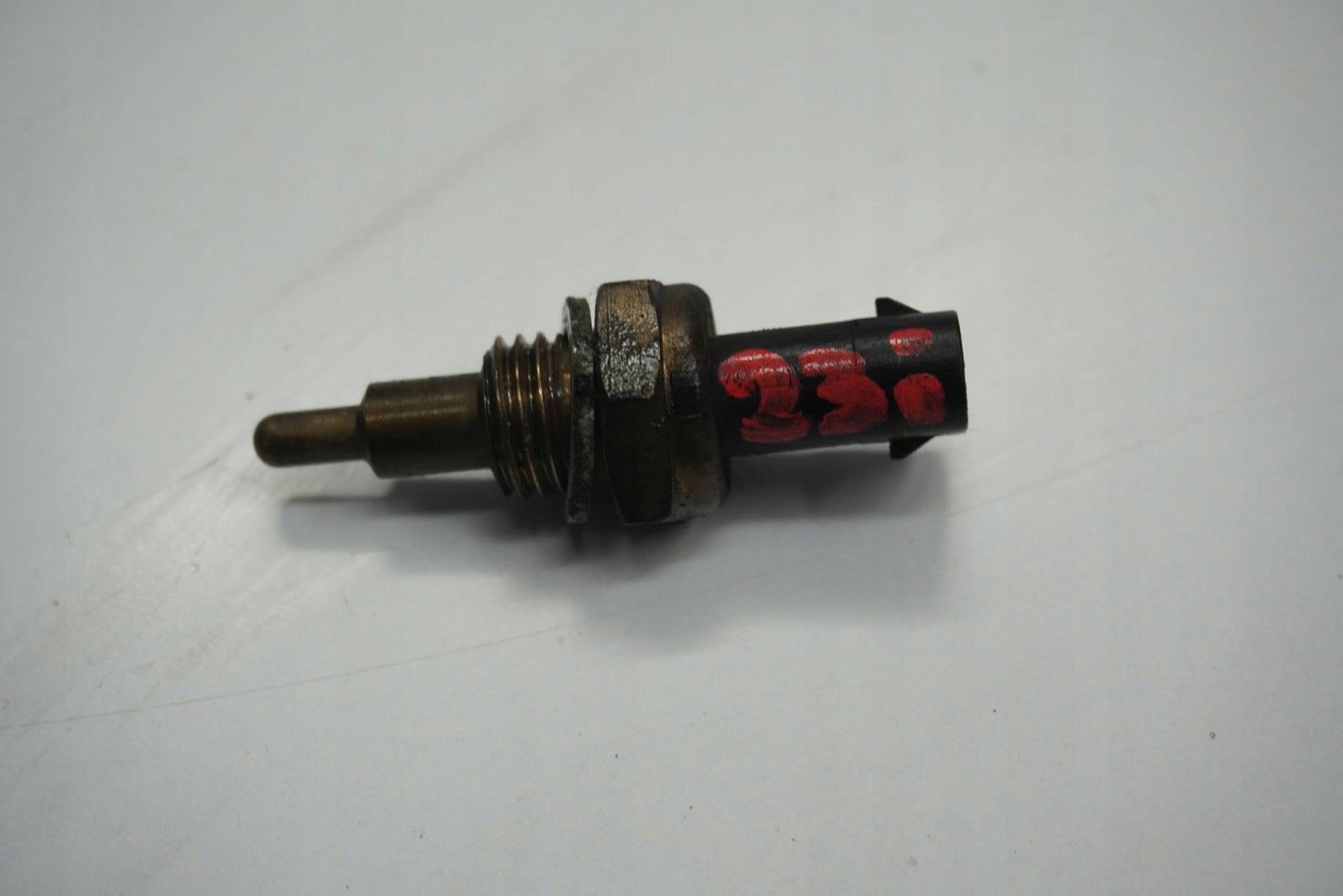 BMW K 1600 GTL 11-16 Temperatursensor Thermostat Temperature sensor 4