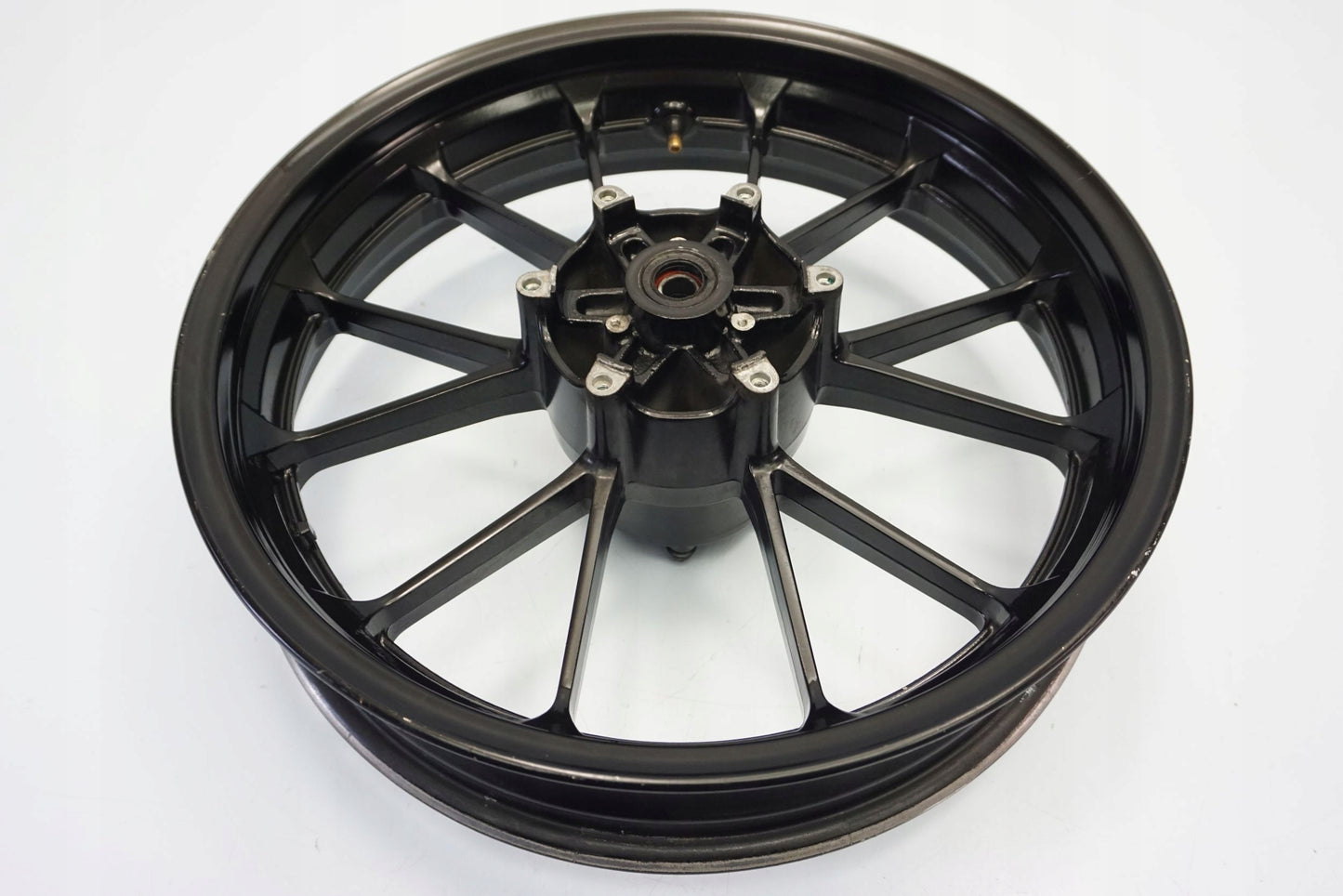 YAMAHA YZF-R 125 14-18 Felge hinten Wheel Hinterrad 10