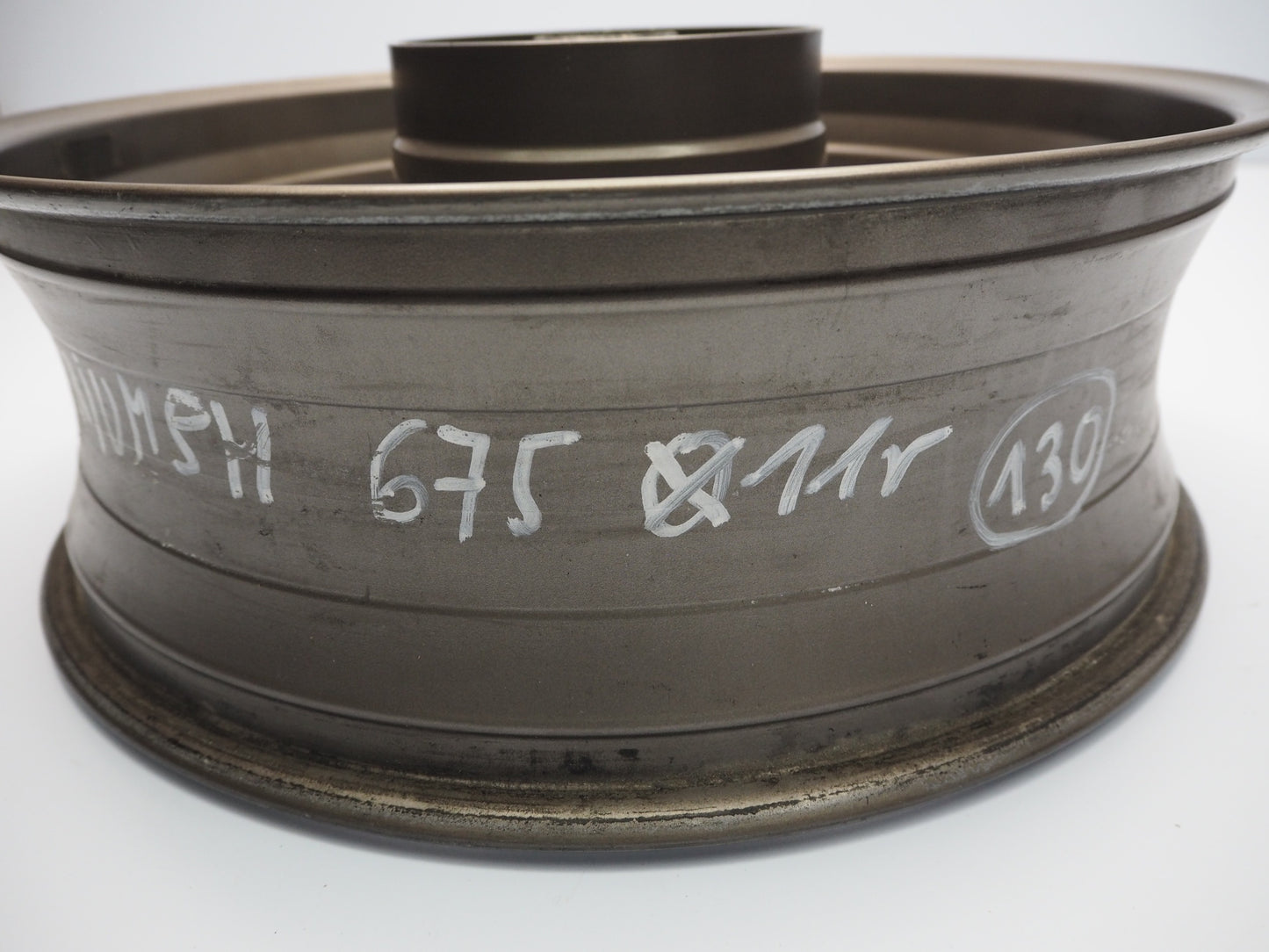 TRIUMPH STREET TRIPLE 675 R 09-12 Felge hinten Wheel Hinterrad 9