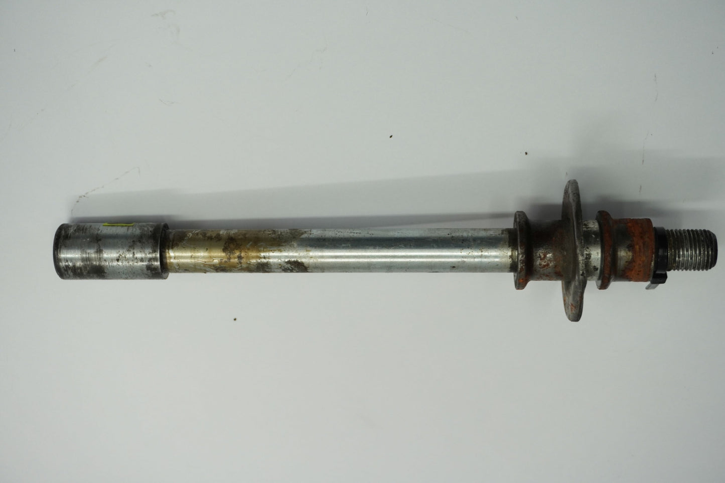 SUZUKI DL 650 V-STROM 19- Vorderachse Achse vorne Radachse front axle 7