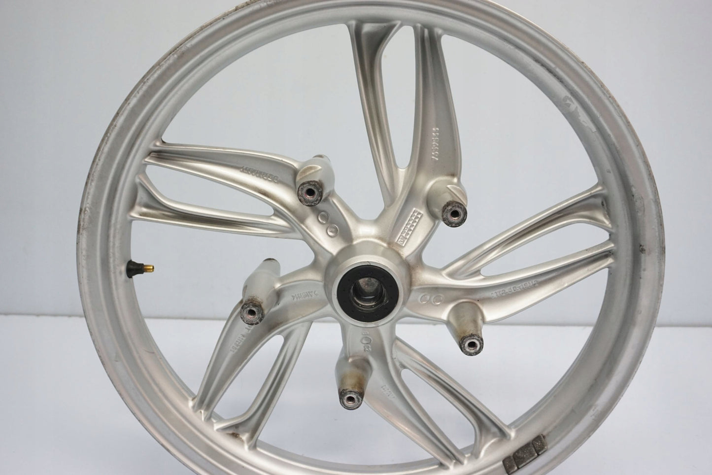 BMW R 1200 GS K25 04-07 Felge vorne Wheel Vorderrad 10