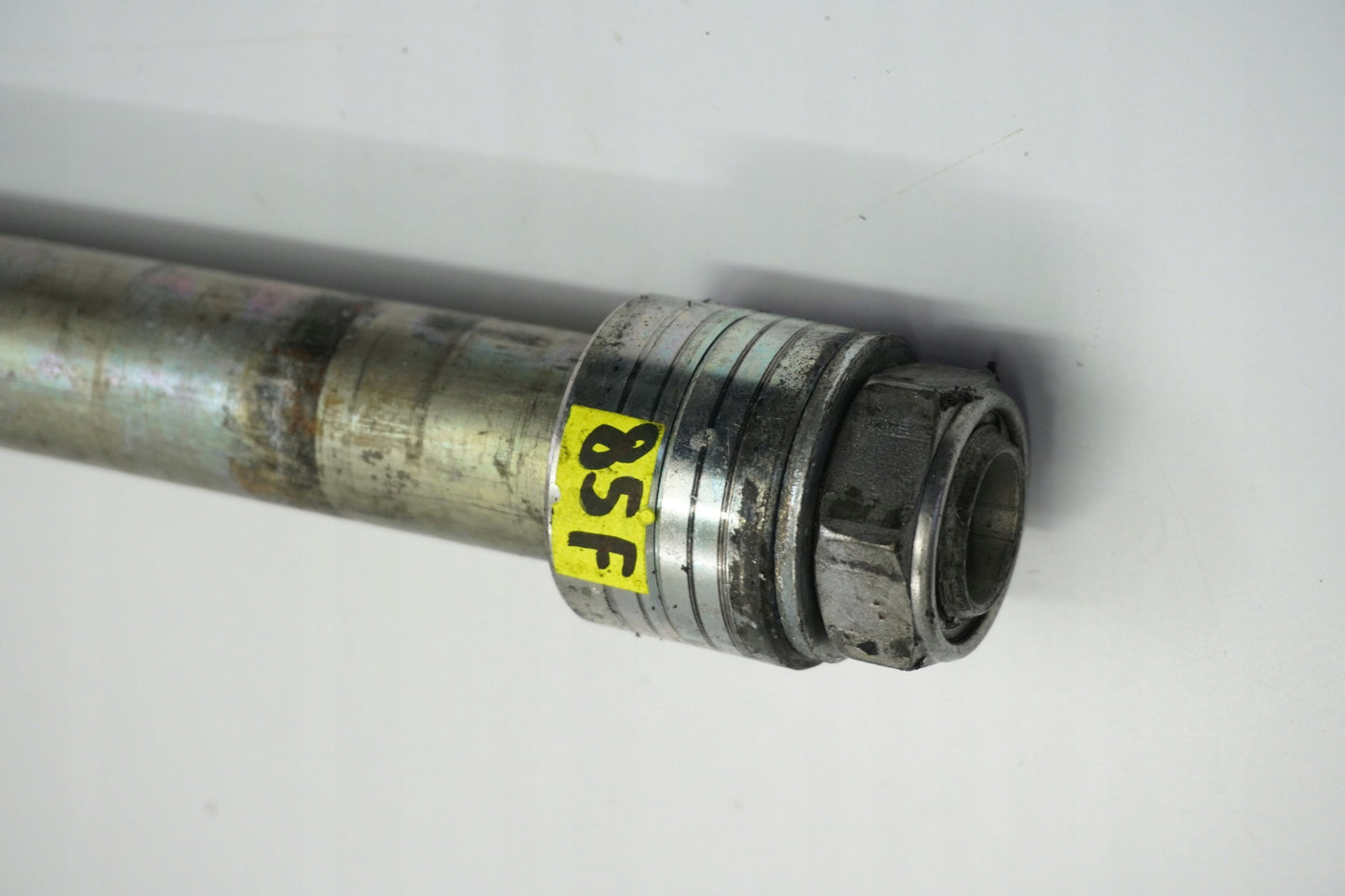 YAMAHA YZF-R6 RJ15 08-15 Hinterachse Achse hinten Radachse rear axle 2